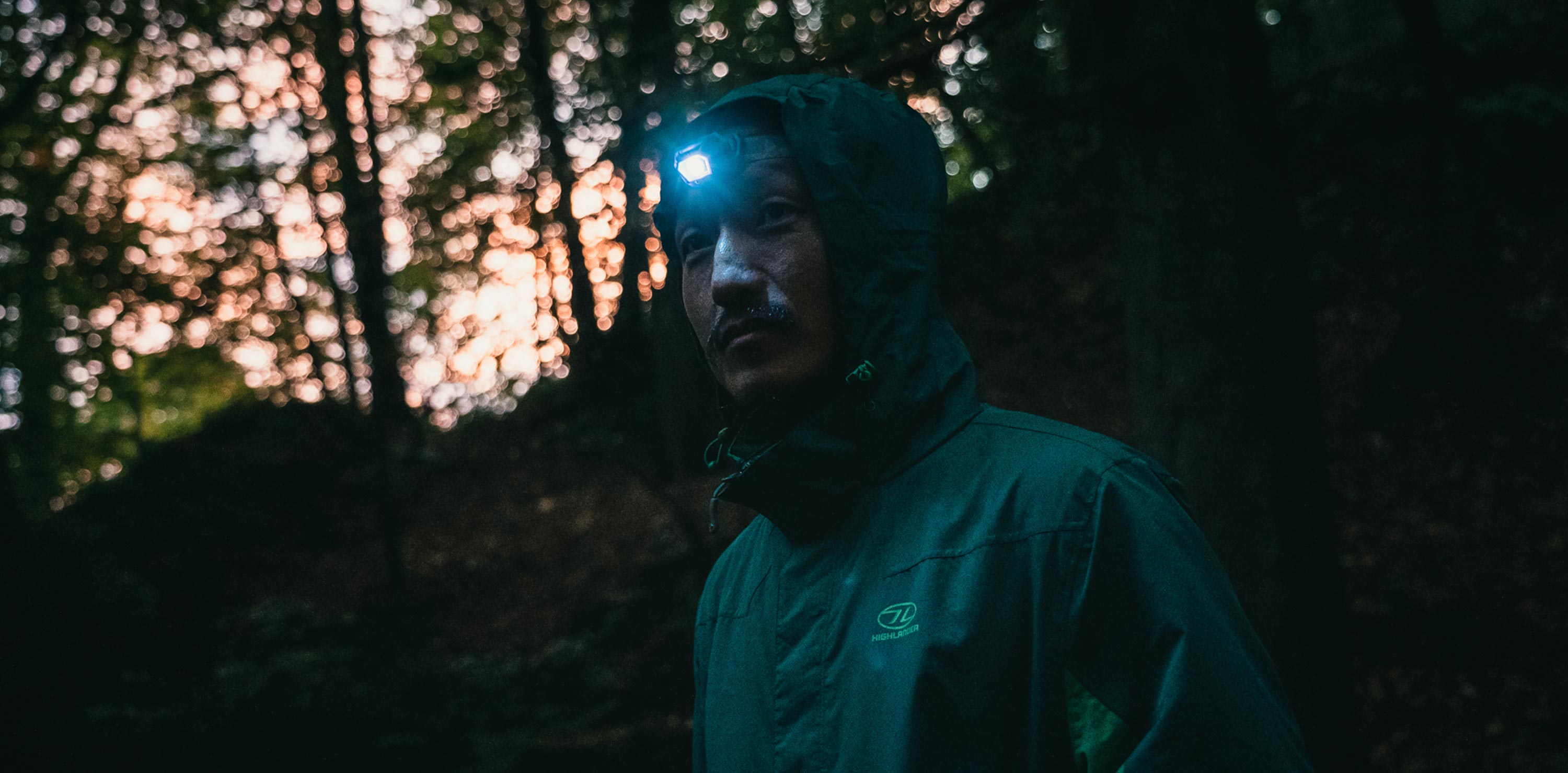How to pick the right head torch for a hike